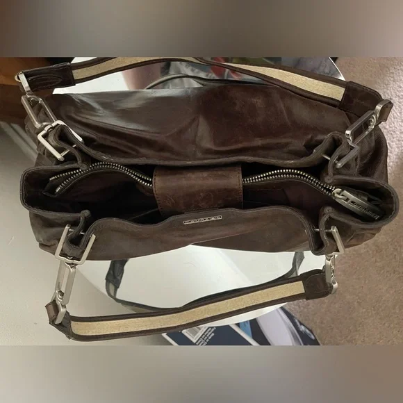 Classic Calvin Klein Brown Leather Purse circa ‘05/‘06 - Picture 5 of 6